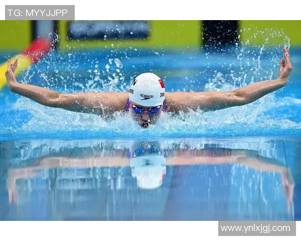 蝶泳技术解析与训练方法探讨 如何提升蝶泳效率与竞技表现